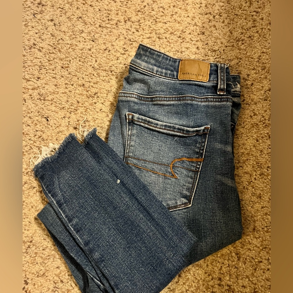 AMERICAN EAGLE SIZE 4